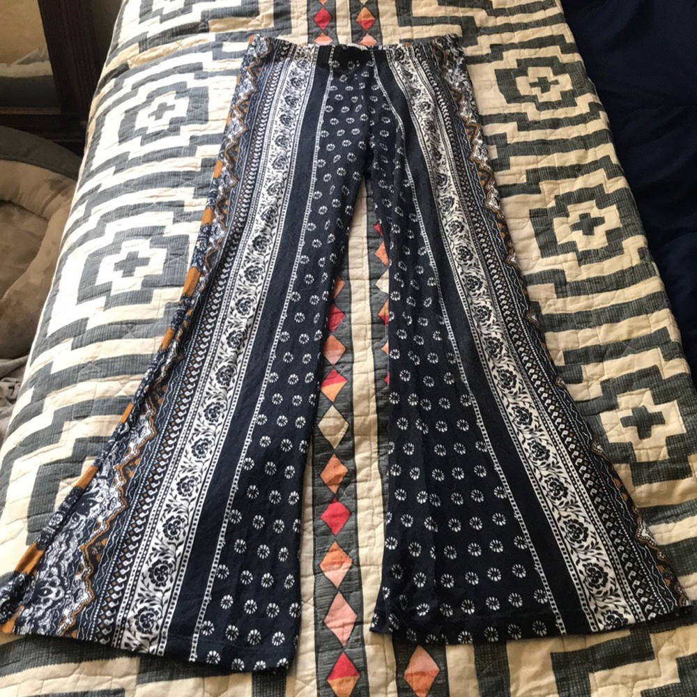 Novella Royale Iris Bells